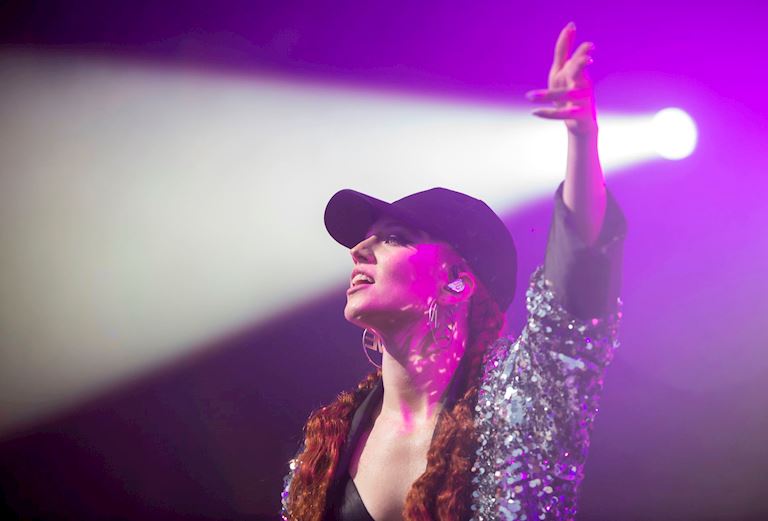 Jess Glynne 7.jpg