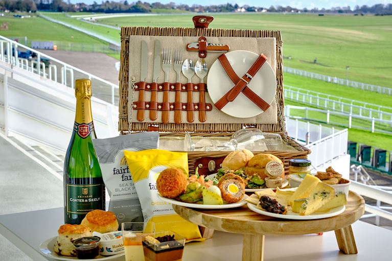 Great British Picnic Hamper contents